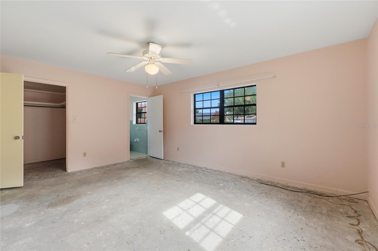 960 WEDGEWOOD DR SE, WINTER HAVEN, FL, 33880