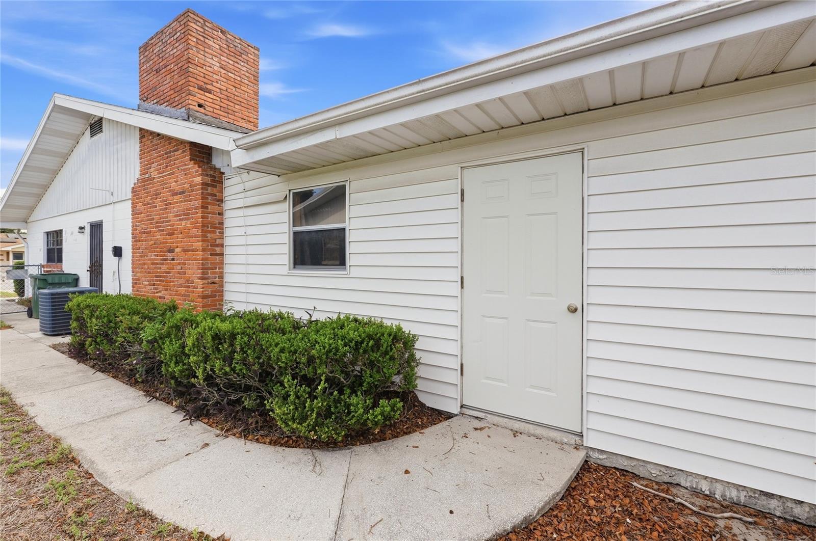 960 WEDGEWOOD DR SE, WINTER HAVEN, FL, 33880