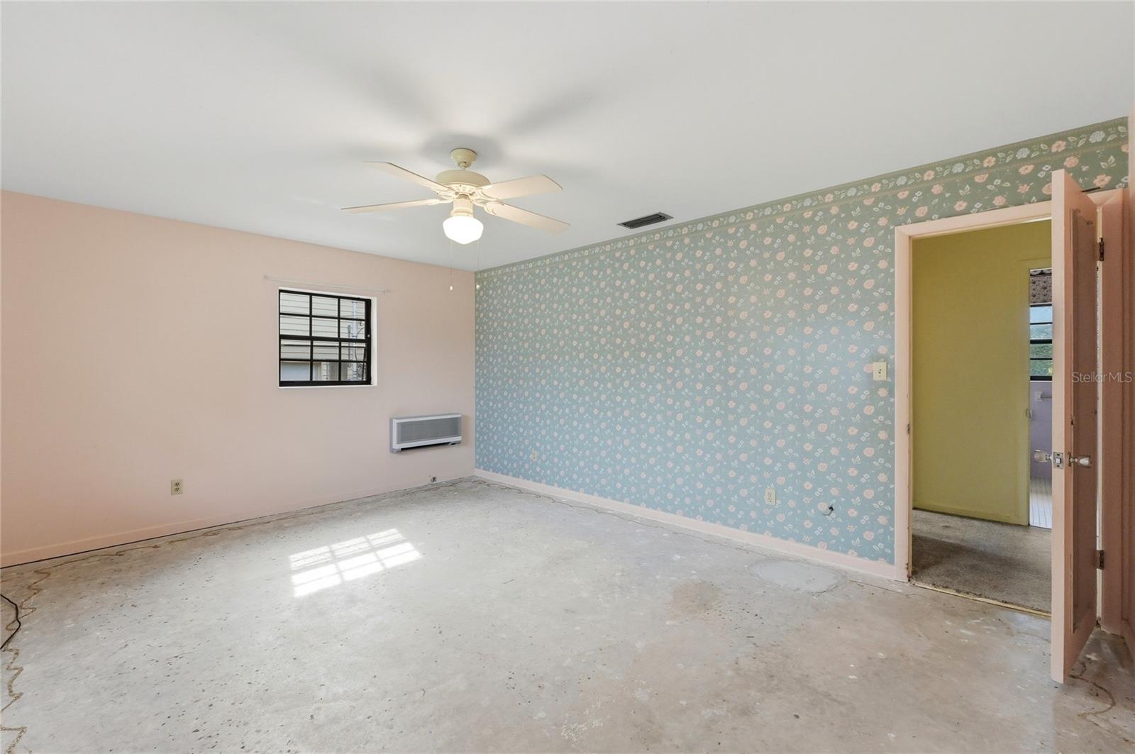 960 WEDGEWOOD DR SE, WINTER HAVEN, FL, 33880