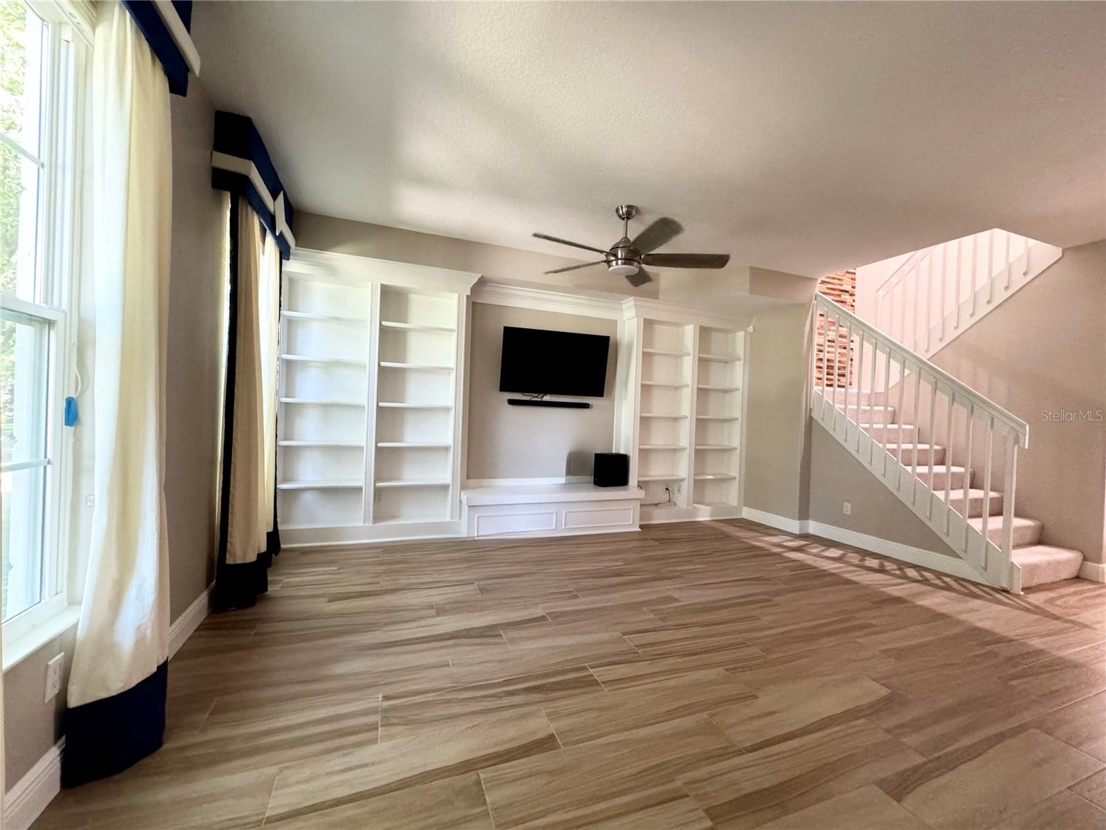 9317 NORTHLAKE PKWY, ORLANDO, FL, 32827