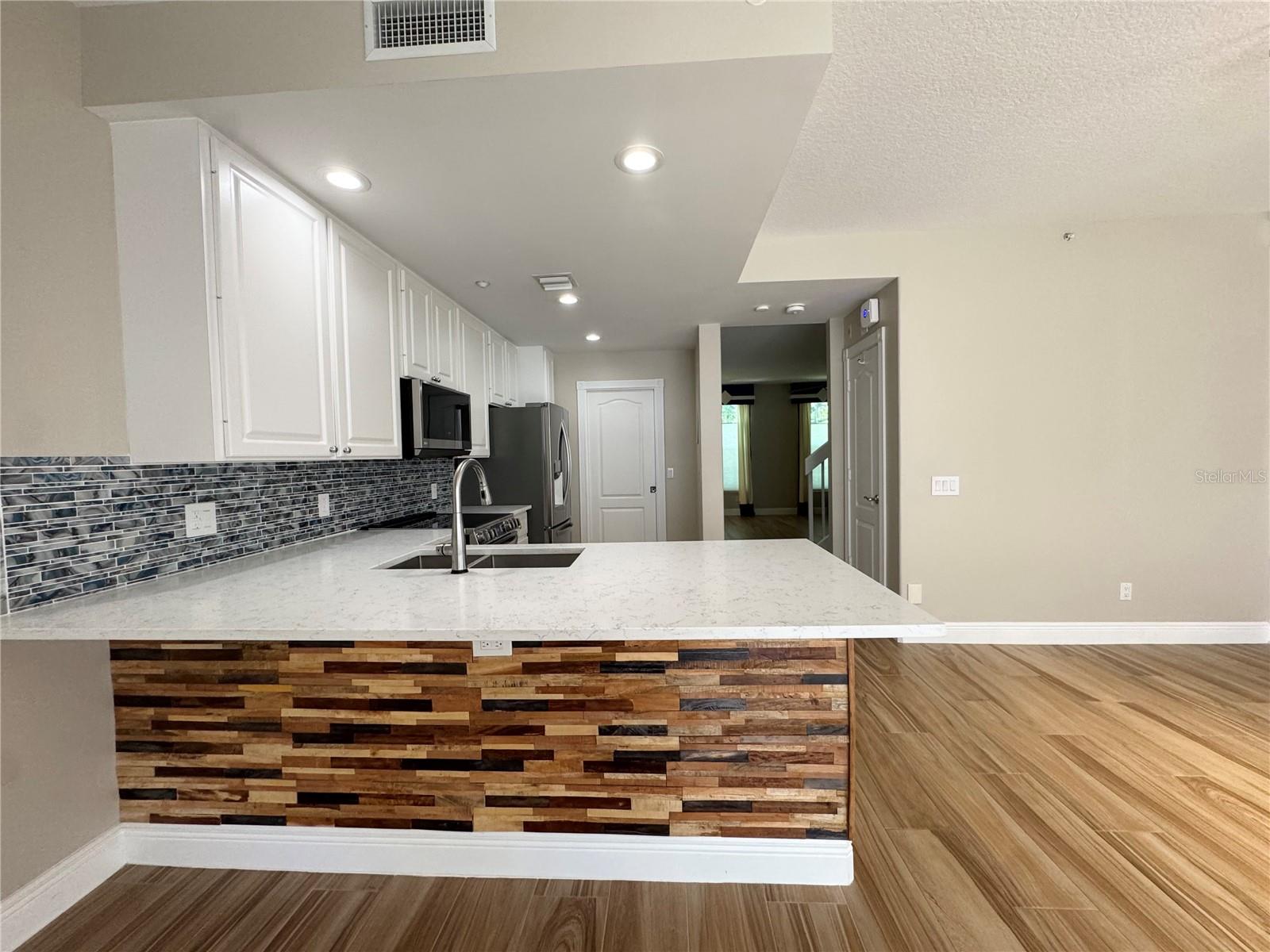 9317 NORTHLAKE PKWY, ORLANDO, FL, 32827