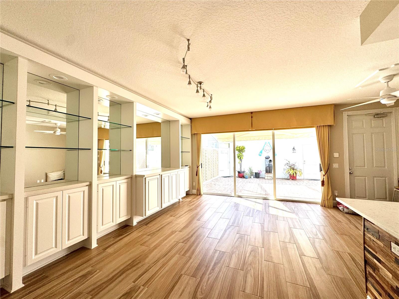 9317 NORTHLAKE PKWY, ORLANDO, FL, 32827