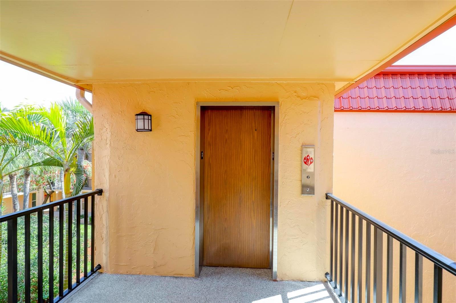 8911 BLIND PASS RD #321, ST PETE BEACH, FL, 33706