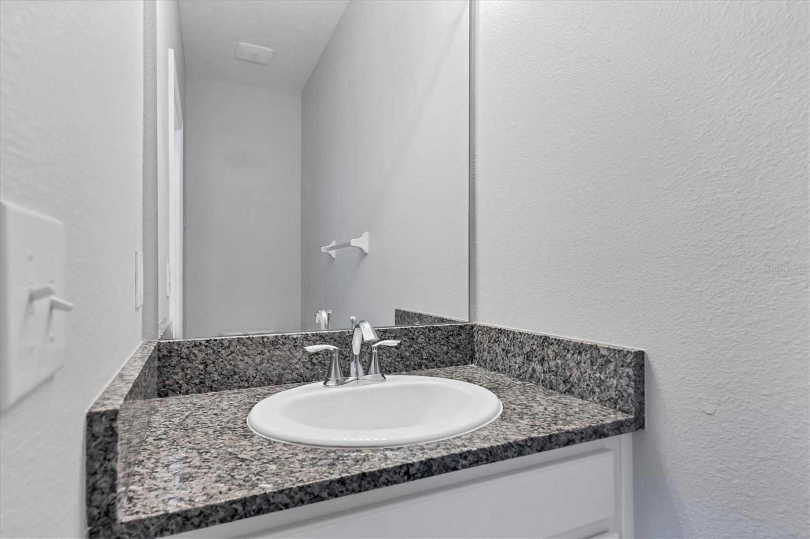 8657 PALMER PARK CIR, SARASOTA, FL, 34238