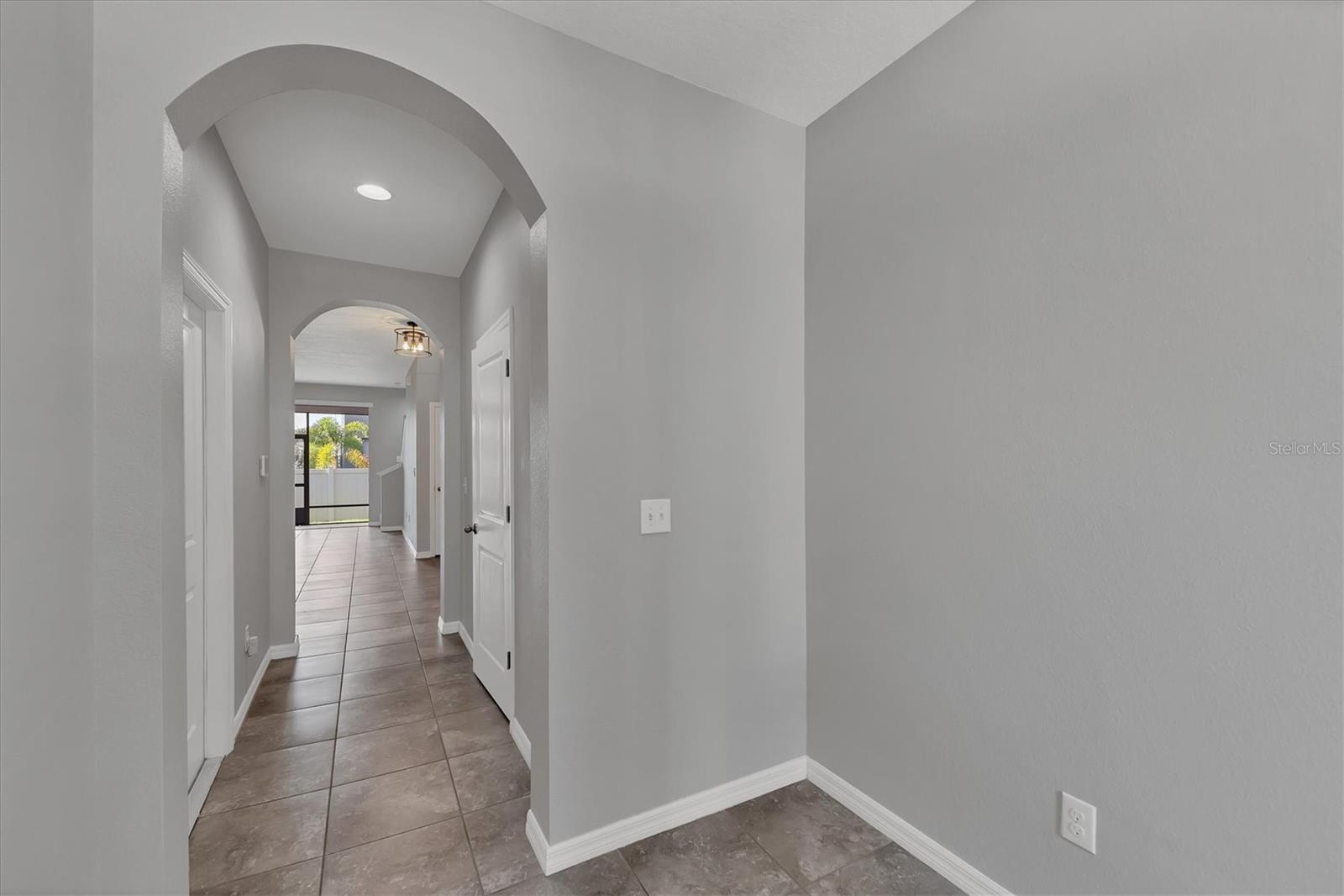 8657 PALMER PARK CIR, SARASOTA, FL, 34238