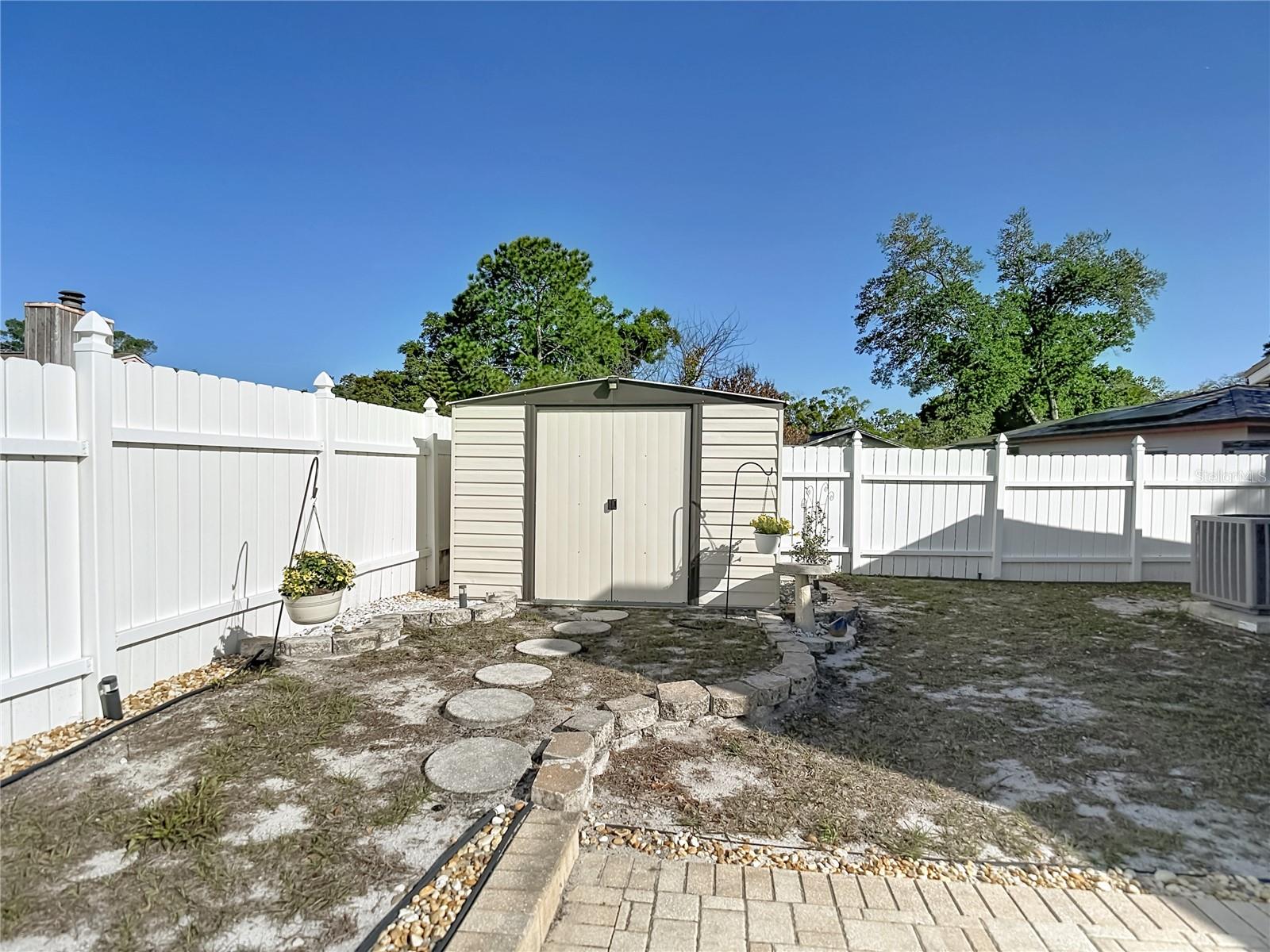 3729 SAND PEBBLE DR, VALRICO, FL, 33596