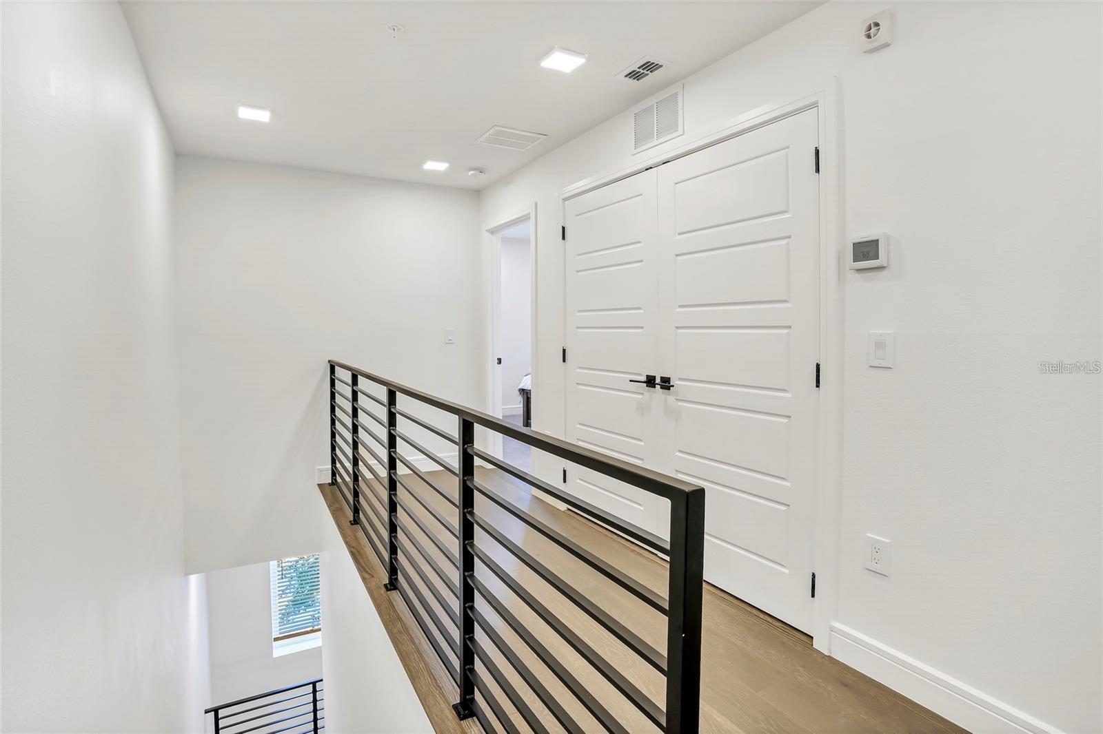 212 E PINELOCH AVE, ORLANDO, FL, 32806