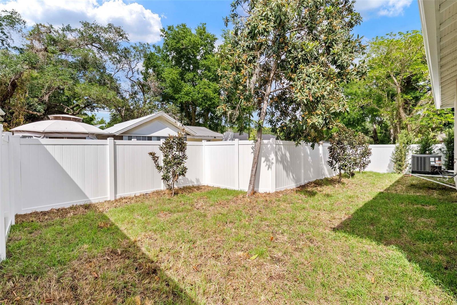 1712 E COMANCHE AVE, TAMPA, FL, 33610