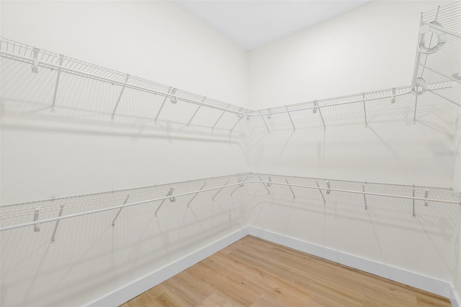 1712 E COMANCHE AVE, TAMPA, FL, 33610