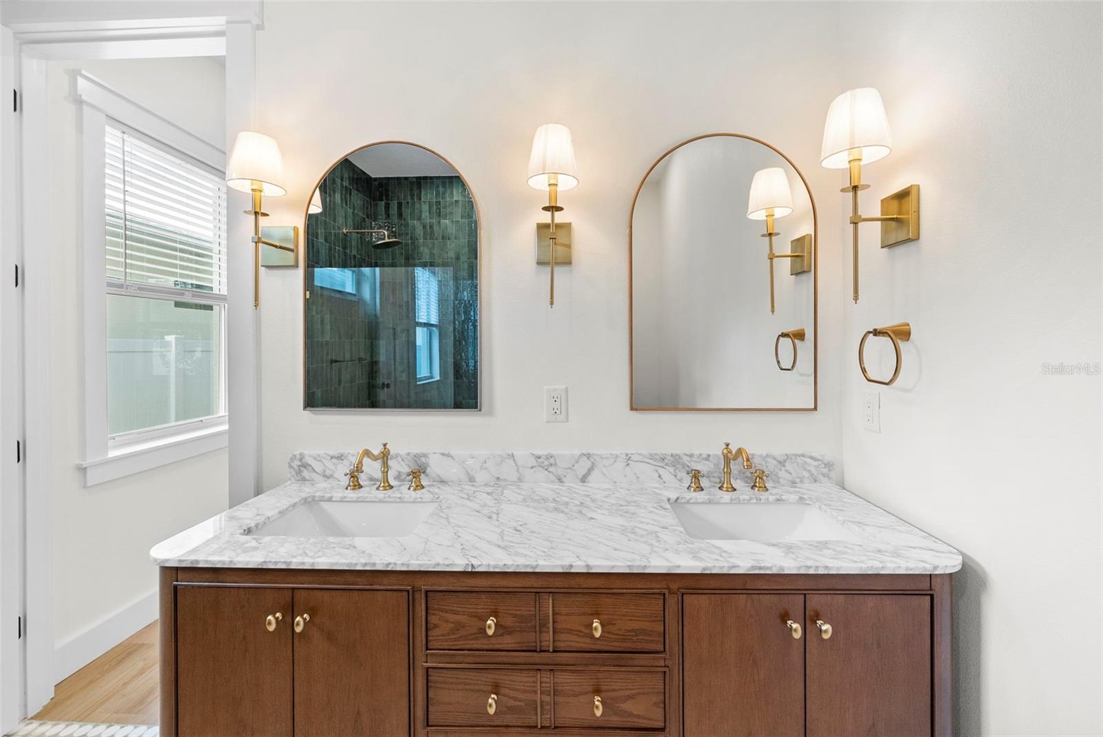 1712 E COMANCHE AVE, TAMPA, FL, 33610