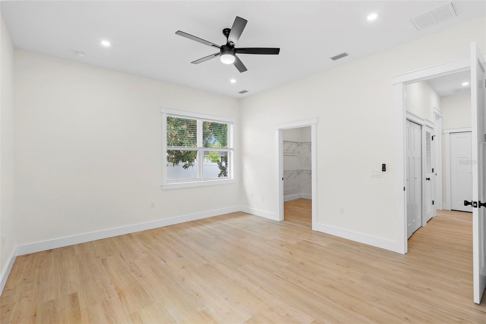 1712 E COMANCHE AVE, TAMPA, FL, 33610