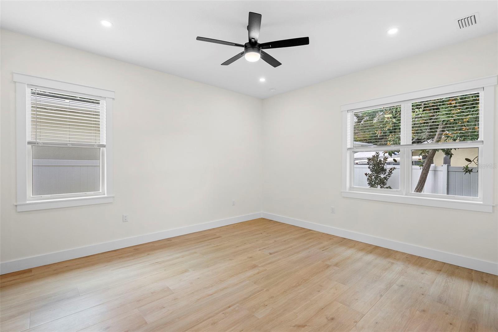 1712 E COMANCHE AVE, TAMPA, FL, 33610