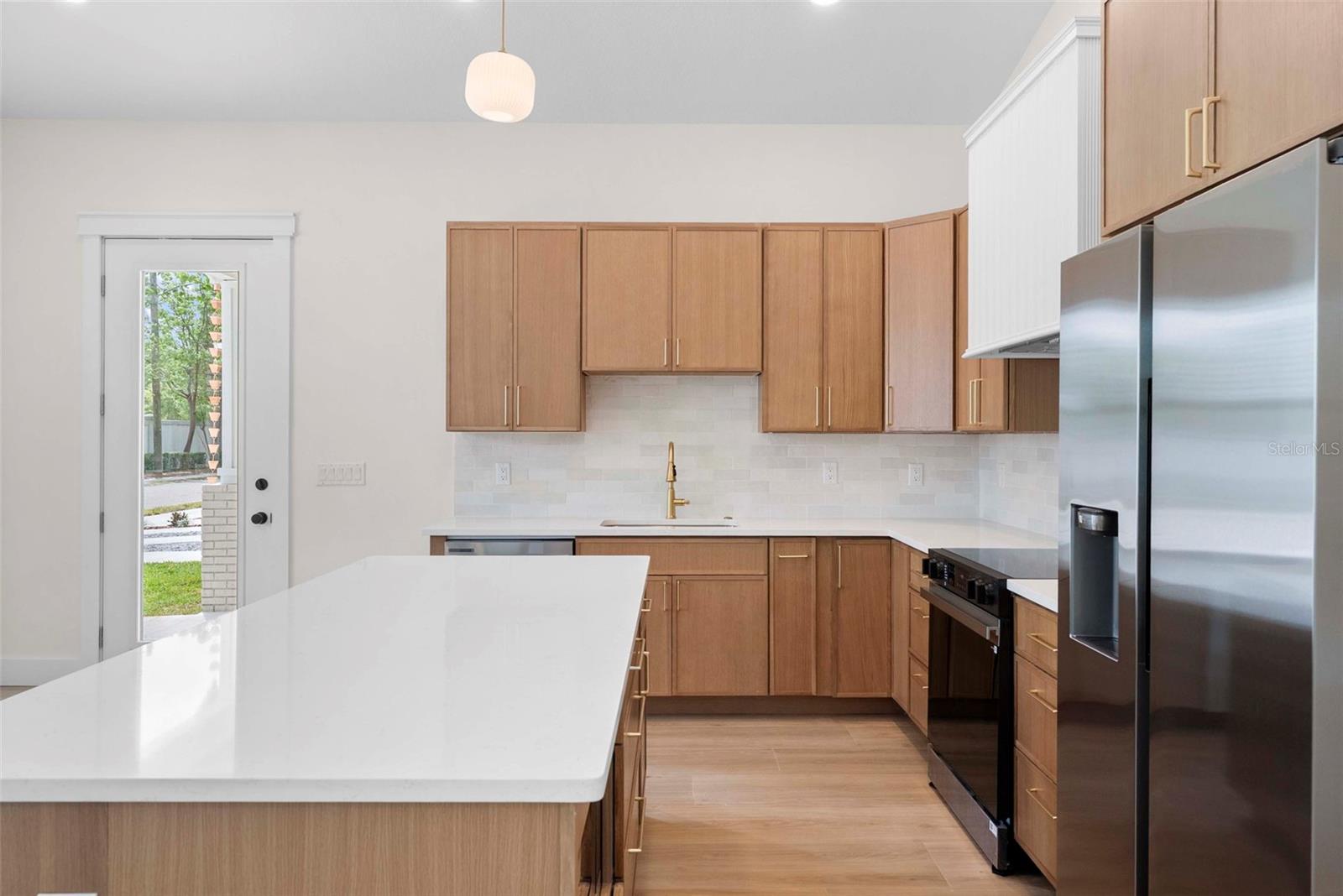 1712 E COMANCHE AVE, TAMPA, FL, 33610