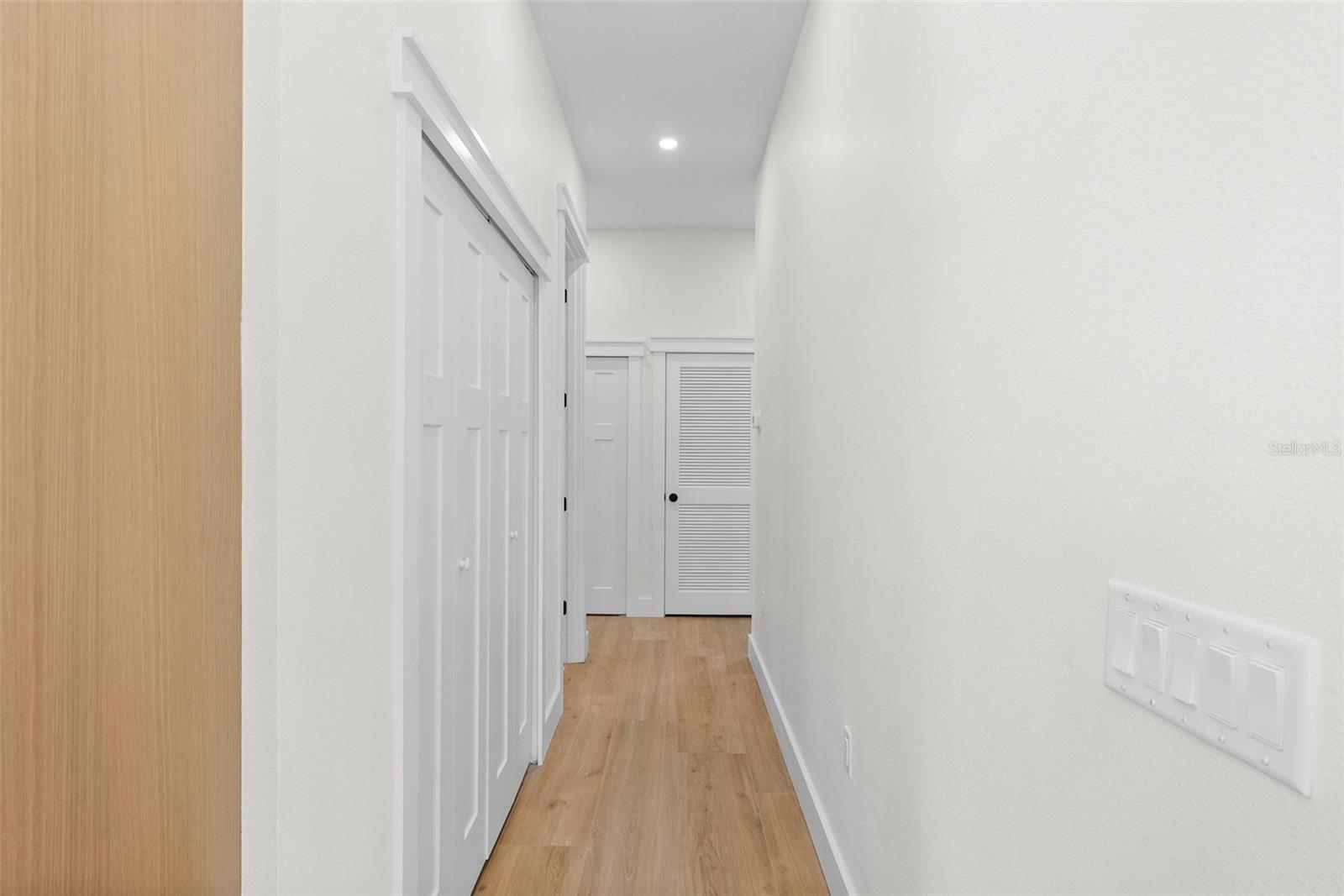 1712 E COMANCHE AVE, TAMPA, FL, 33610