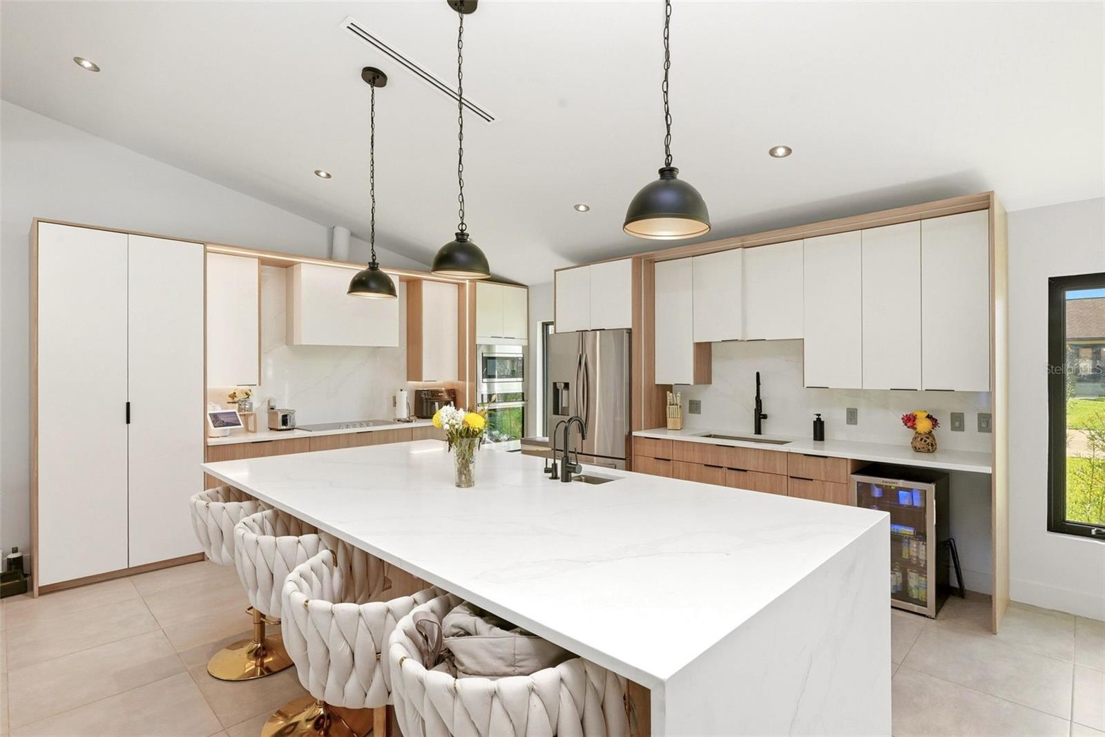 6747 EDGEWORTH DR, ORLANDO, FL, 32819