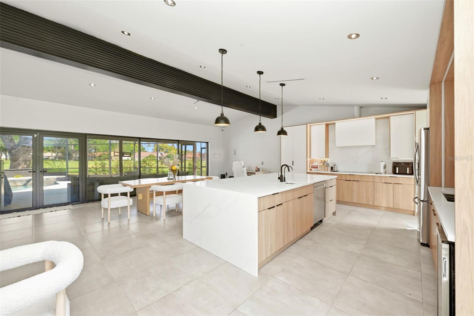 6747 EDGEWORTH DR, ORLANDO, FL, 32819