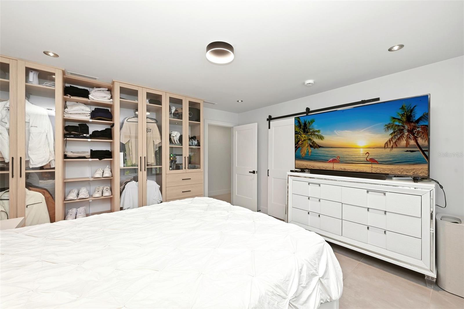 6747 EDGEWORTH DR, ORLANDO, FL, 32819