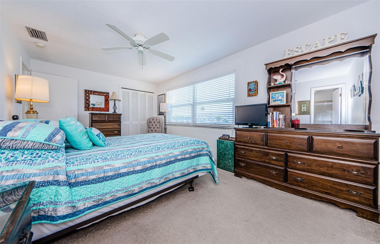DUNEDIN CAUSEWAY CEN, DUNEDIN, FL, 34698