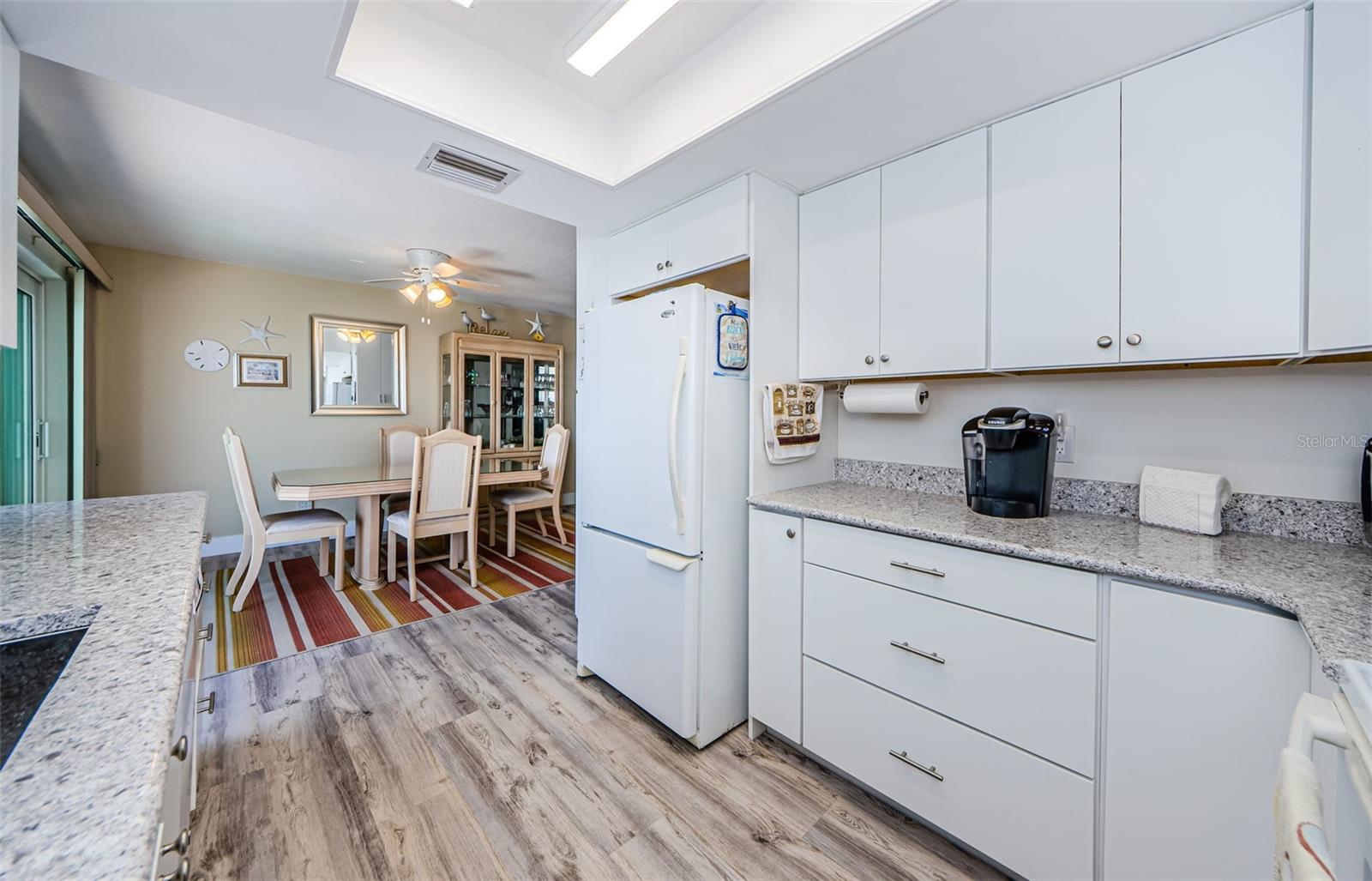 DUNEDIN CAUSEWAY CEN, DUNEDIN, FL, 34698