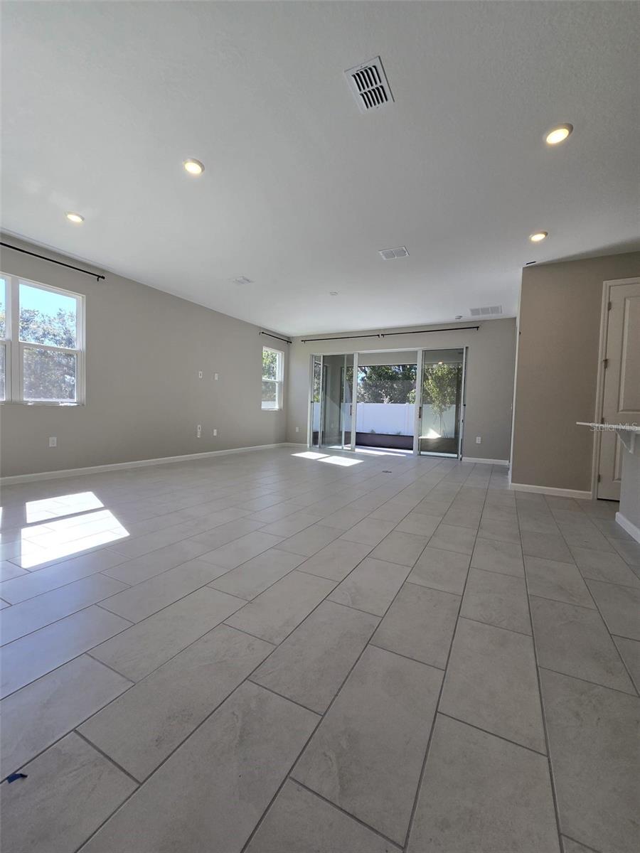 1434 MADDIE BERRY LN, KISSIMMEE, FL, 34744