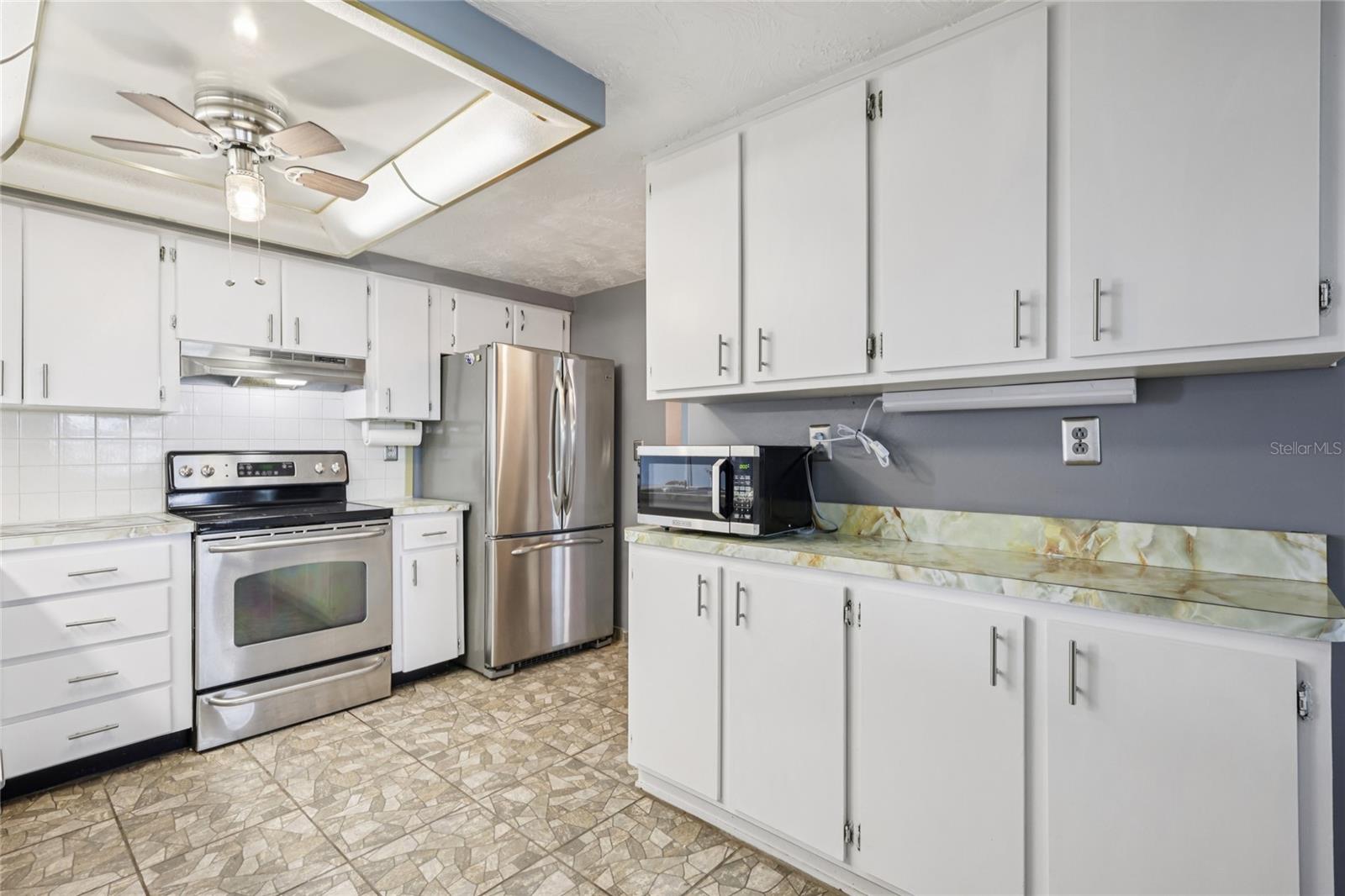 3548 DARLINGTON RD, HOLIDAY, FL, 34691