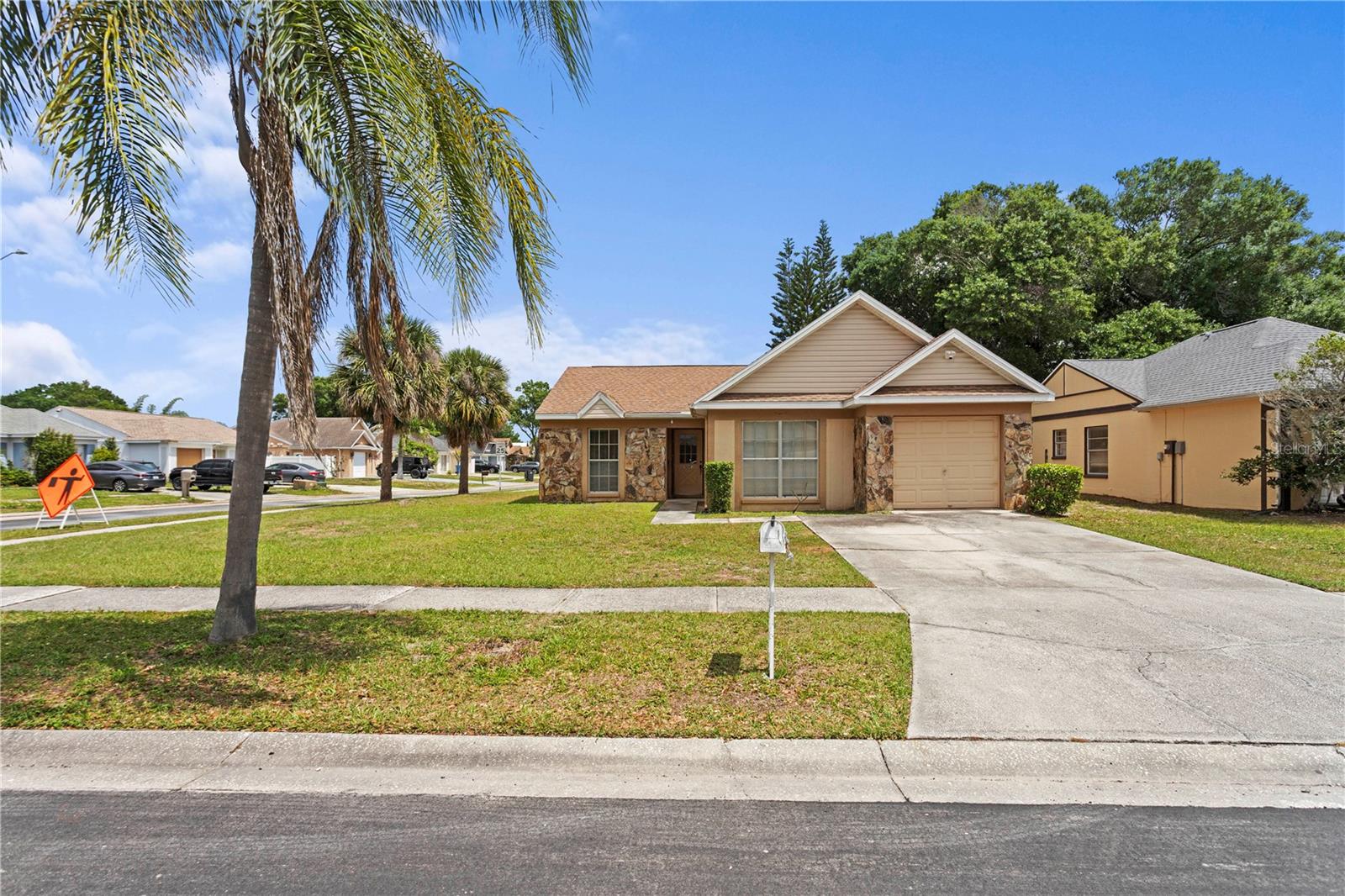 9247 CAMINO VILLA BLVD, TAMPA, FL, 33635
