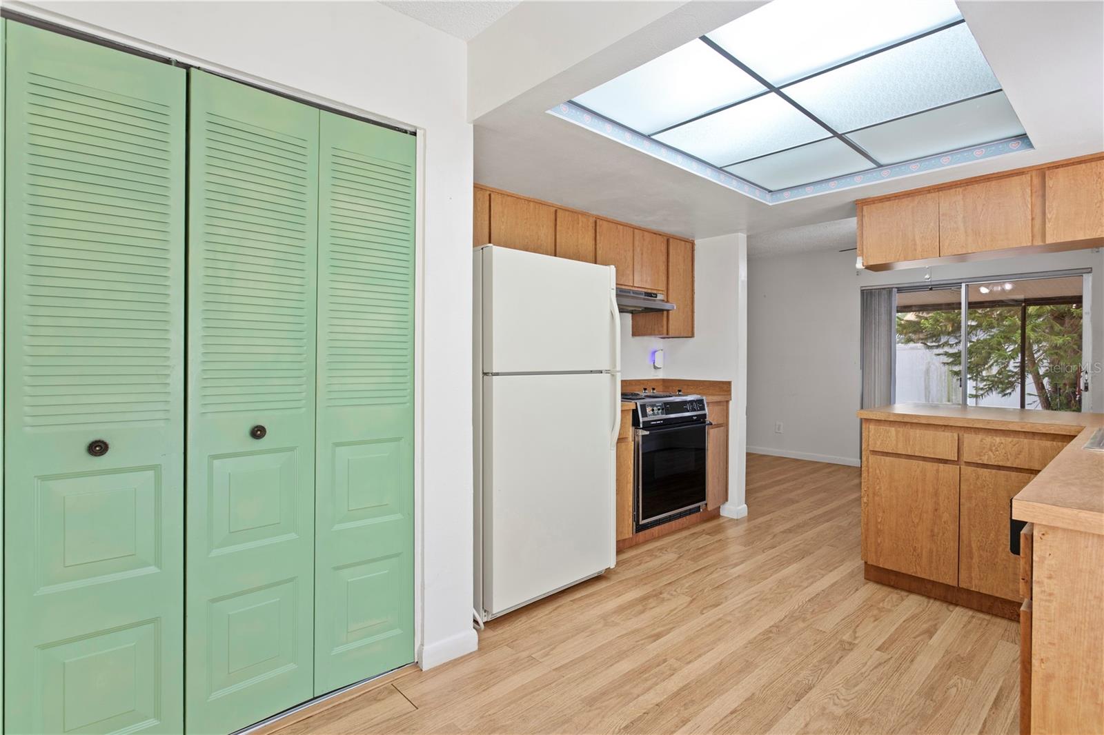 9247 CAMINO VILLA BLVD, TAMPA, FL, 33635