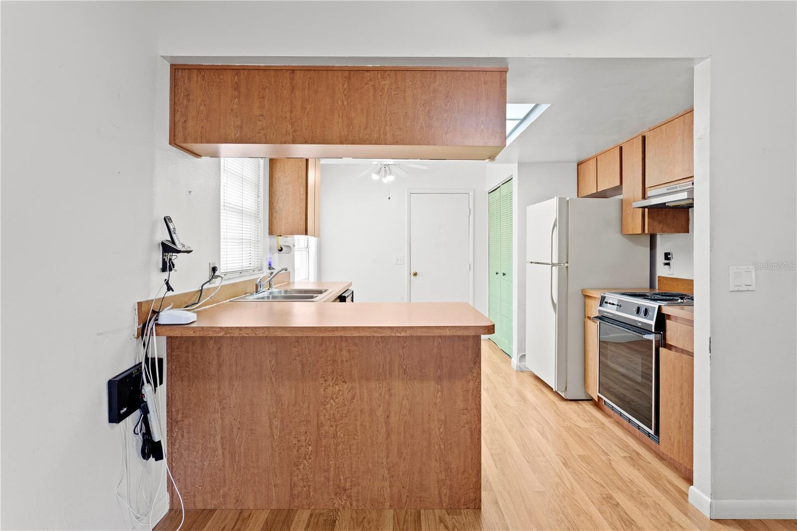 9247 CAMINO VILLA BLVD, TAMPA, FL, 33635