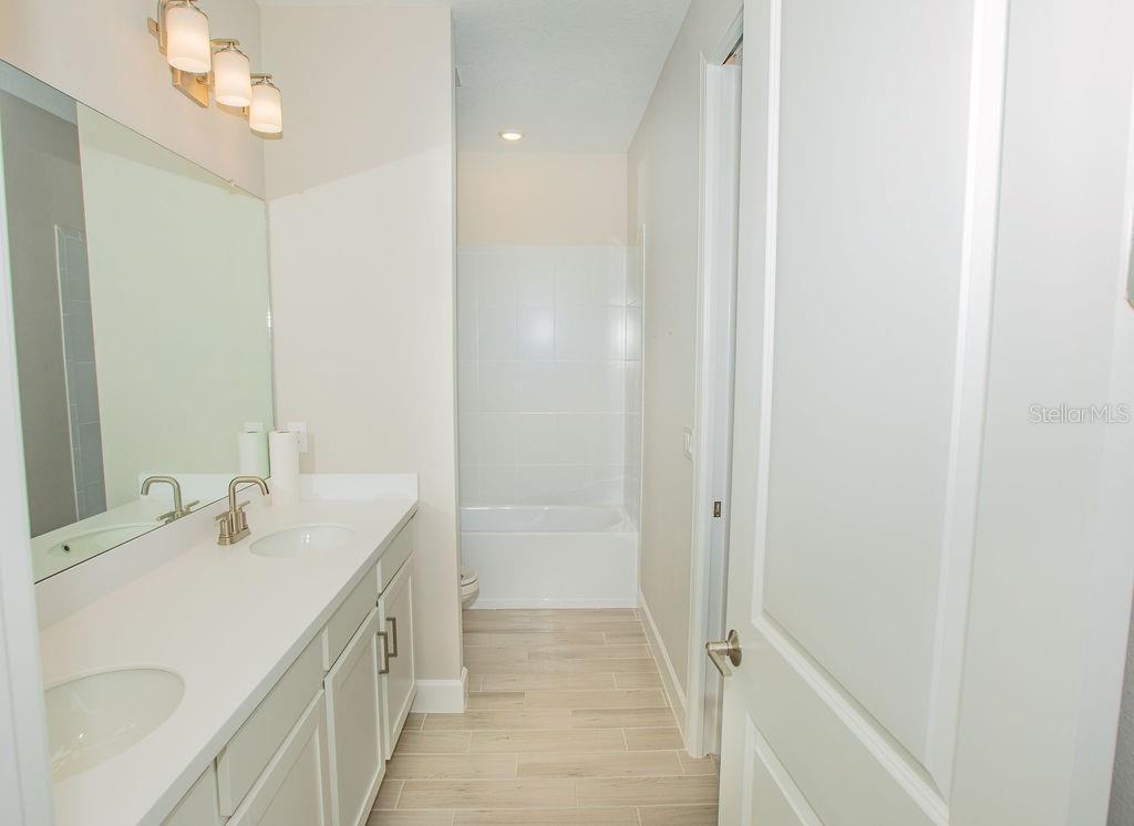 4605 ROSATTI RD, WESLEY CHAPEL, FL, 33543