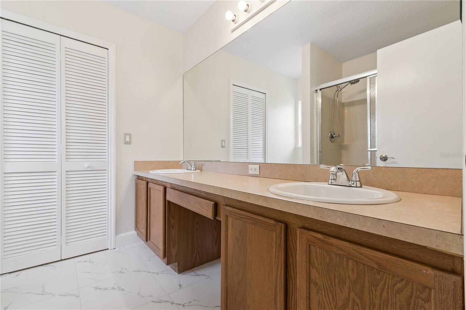 1582 CAREY GLEN CIR, ORLANDO, FL, 32824