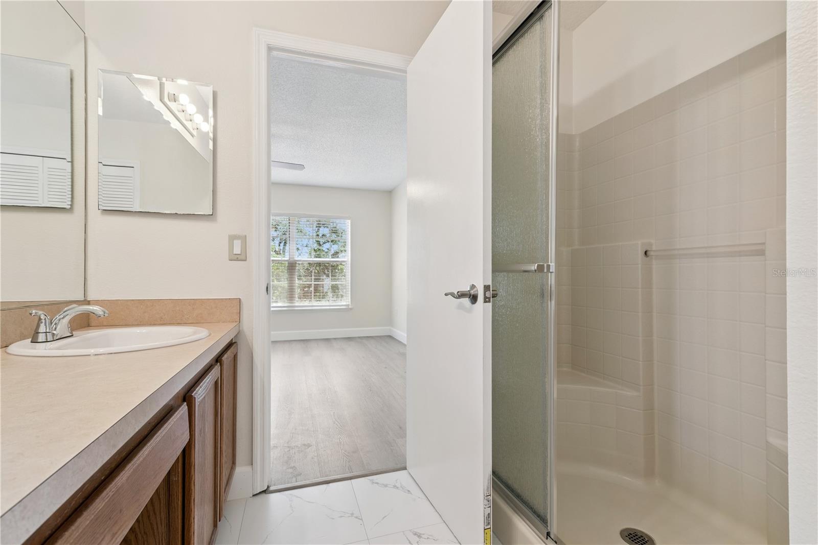 1582 CAREY GLEN CIR, ORLANDO, FL, 32824