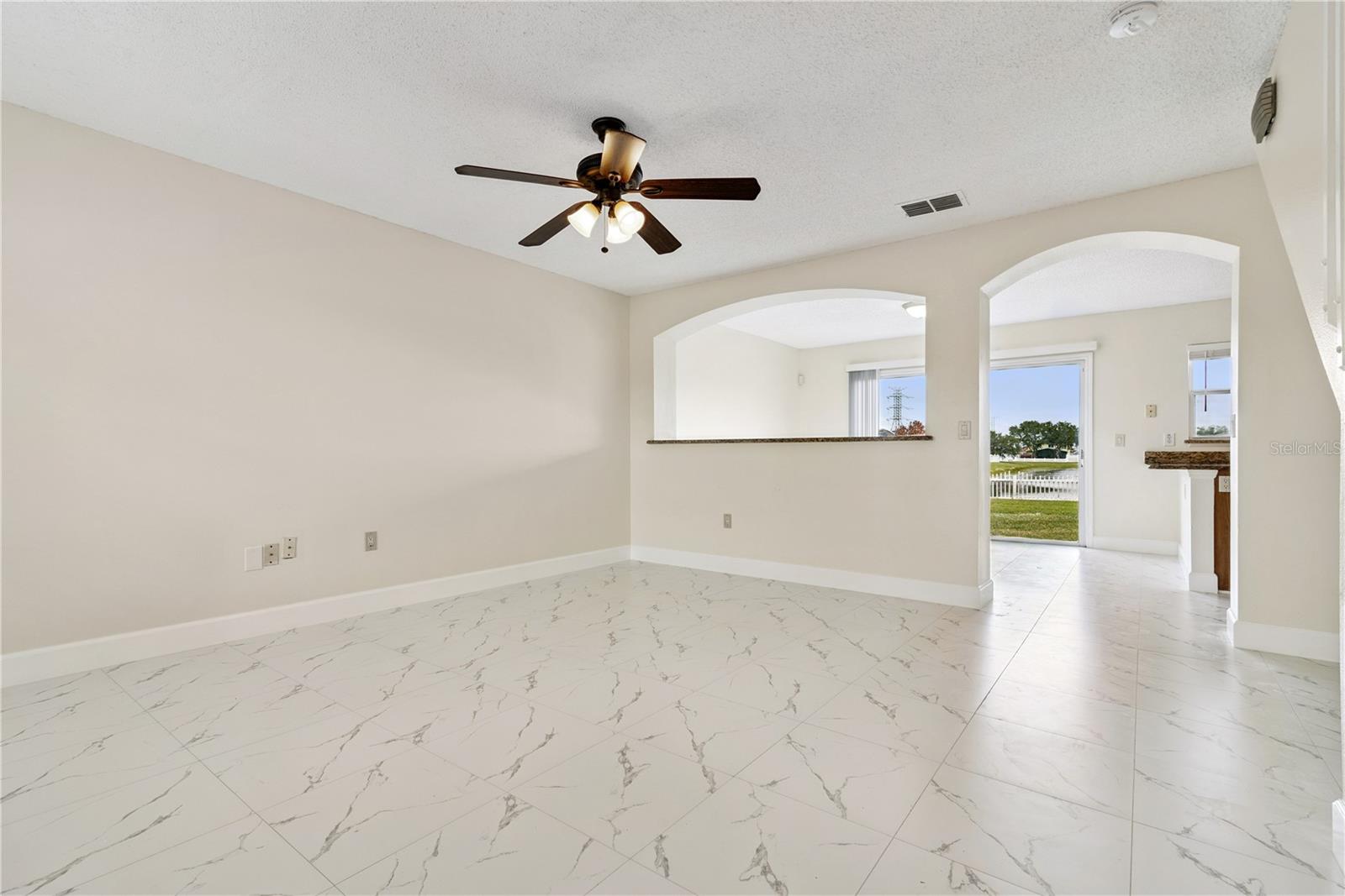 1582 CAREY GLEN CIR, ORLANDO, FL, 32824