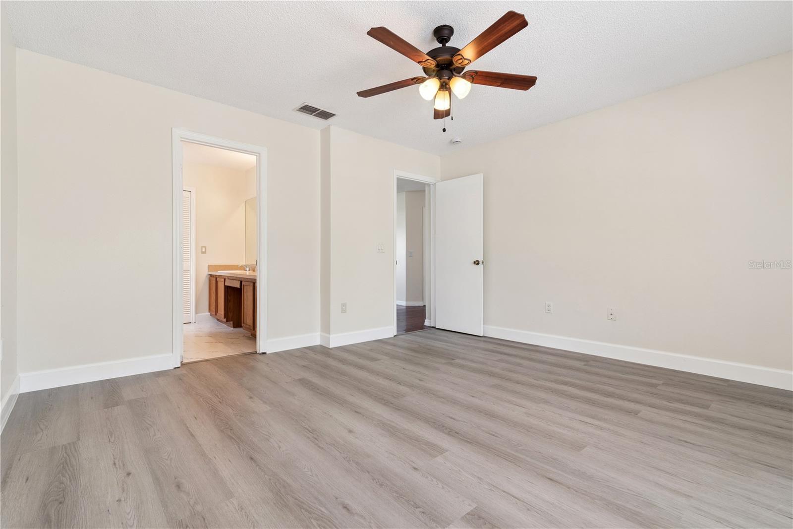 1582 CAREY GLEN CIR, ORLANDO, FL, 32824