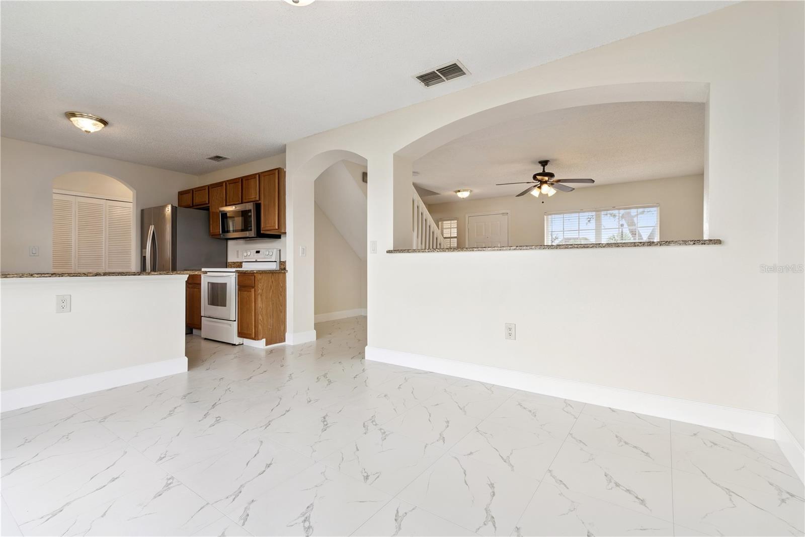 1582 CAREY GLEN CIR, ORLANDO, FL, 32824