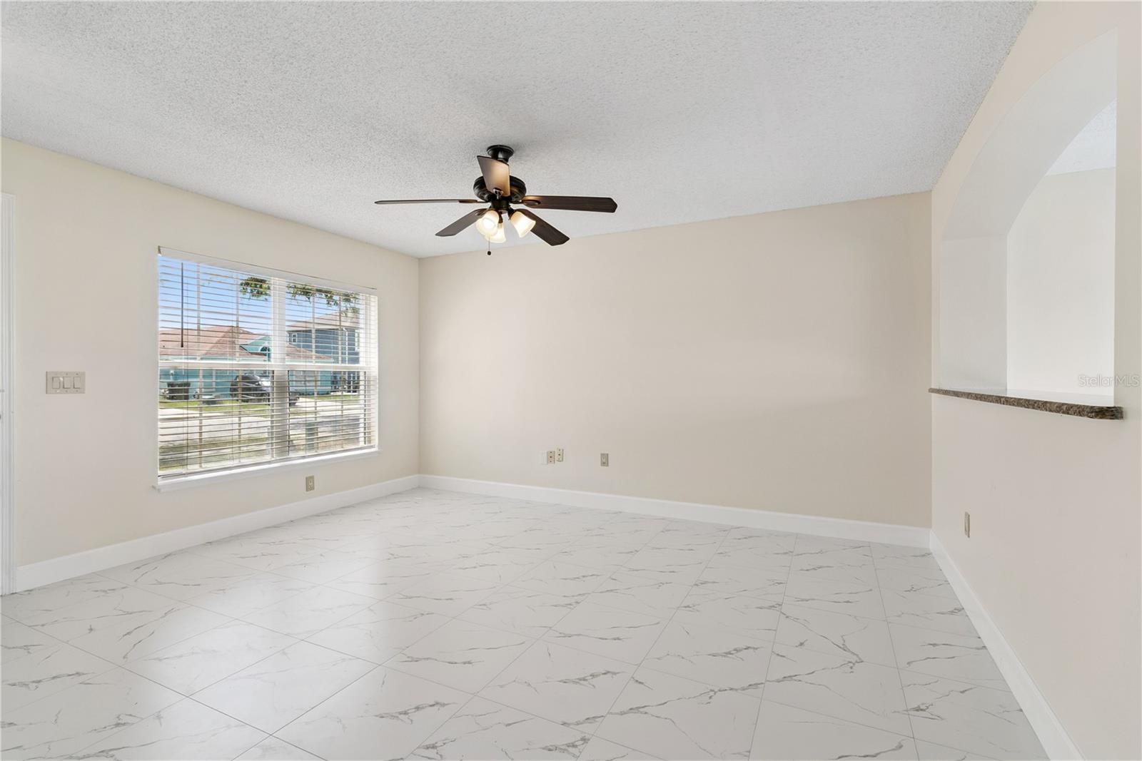 1582 CAREY GLEN CIR, ORLANDO, FL, 32824