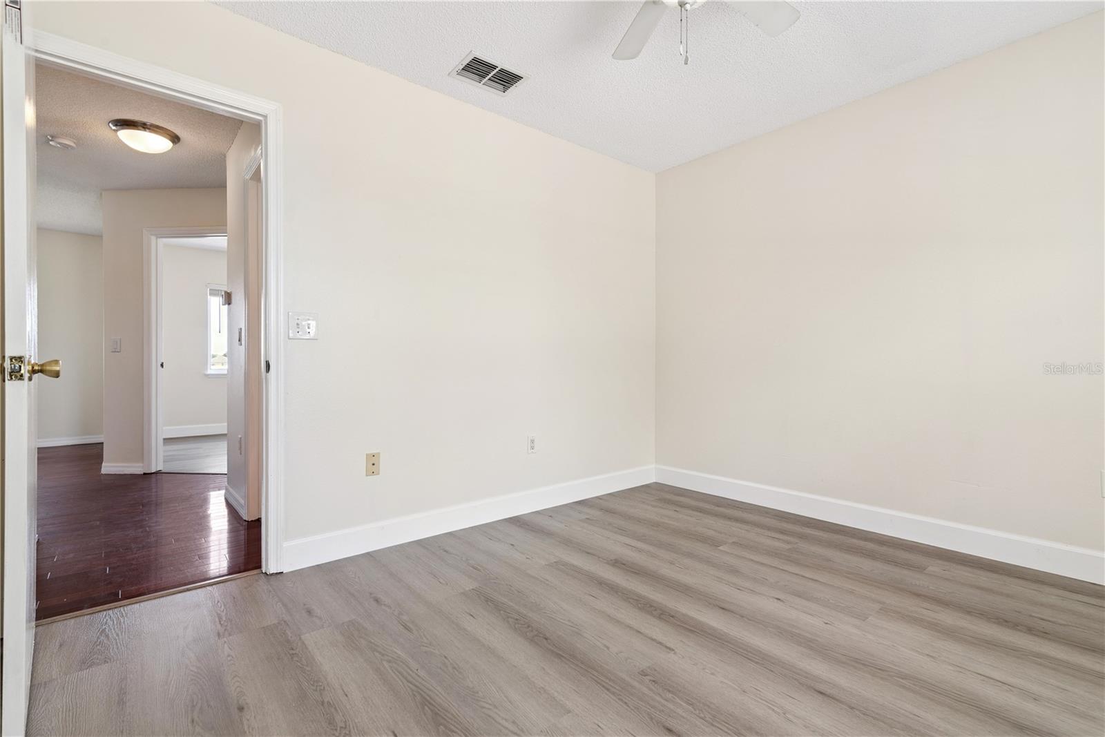 1582 CAREY GLEN CIR, ORLANDO, FL, 32824