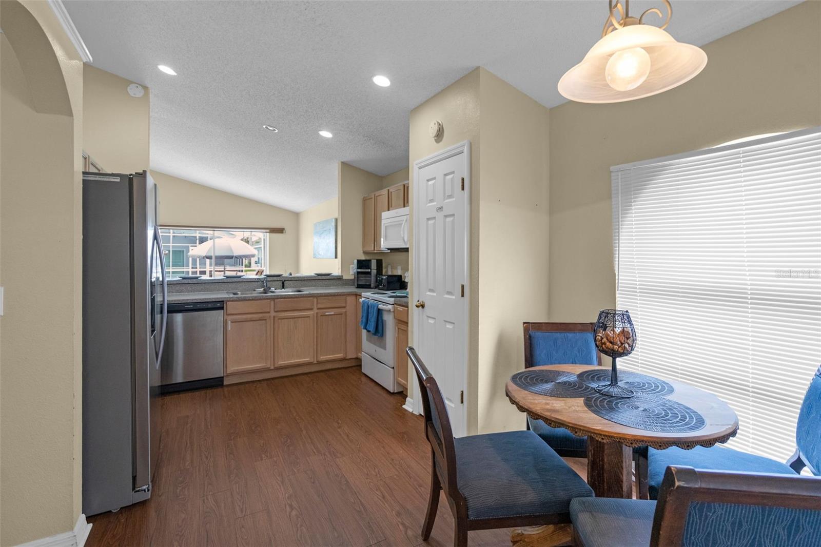 1104 BLOOMINGDALE DR, DAVENPORT, FL, 33897