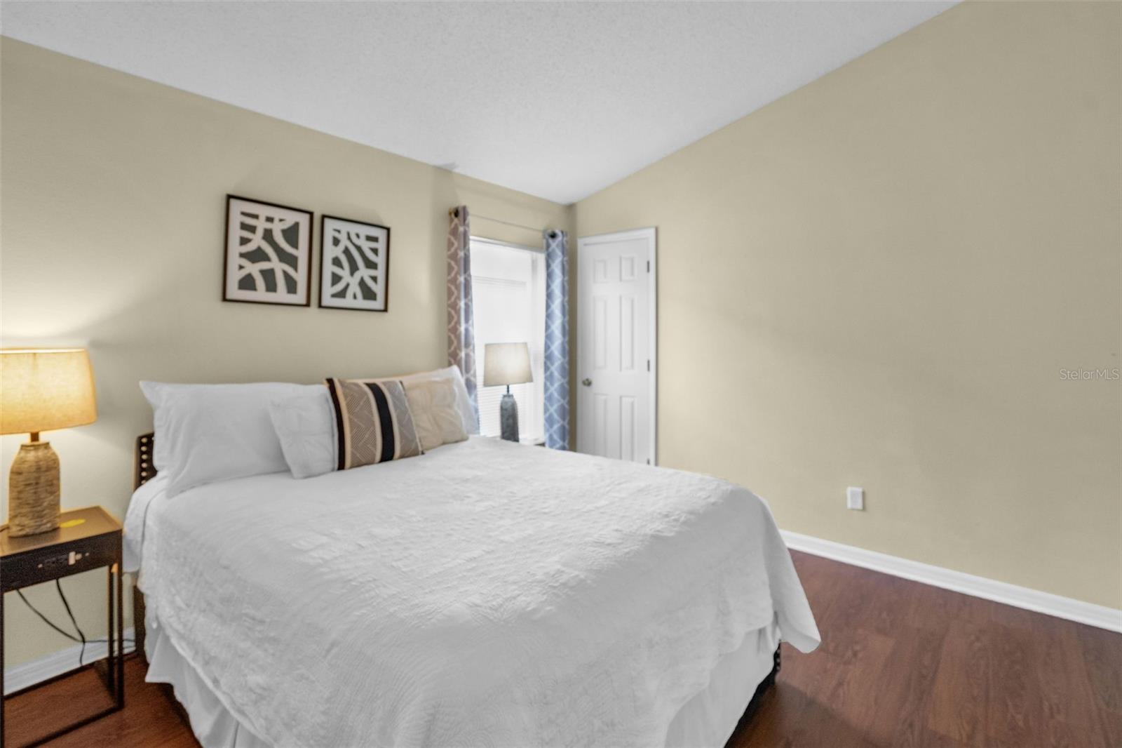 1104 BLOOMINGDALE DR, DAVENPORT, FL, 33897