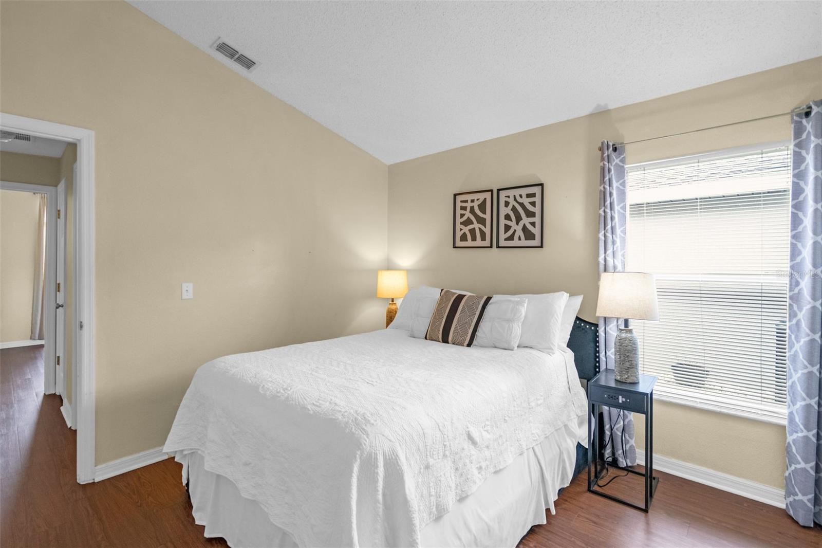 1104 BLOOMINGDALE DR, DAVENPORT, FL, 33897