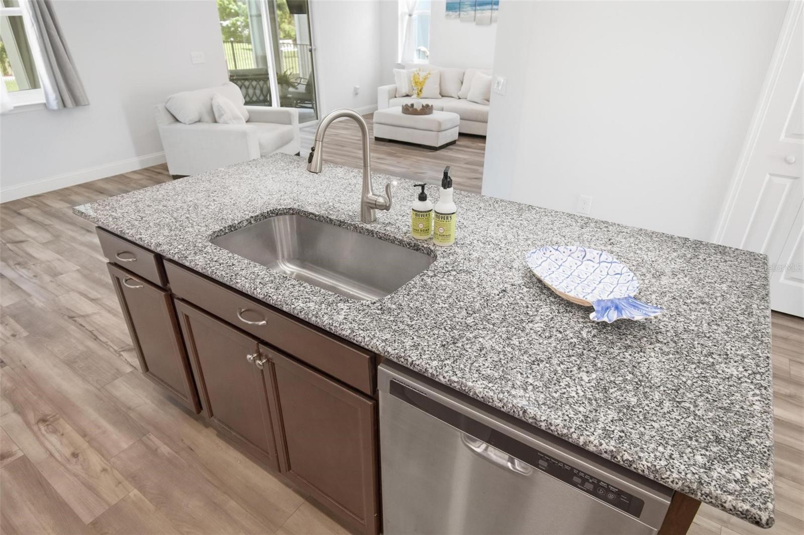 6 OAKLEAF WAY, PALM COAST, FL, 32137