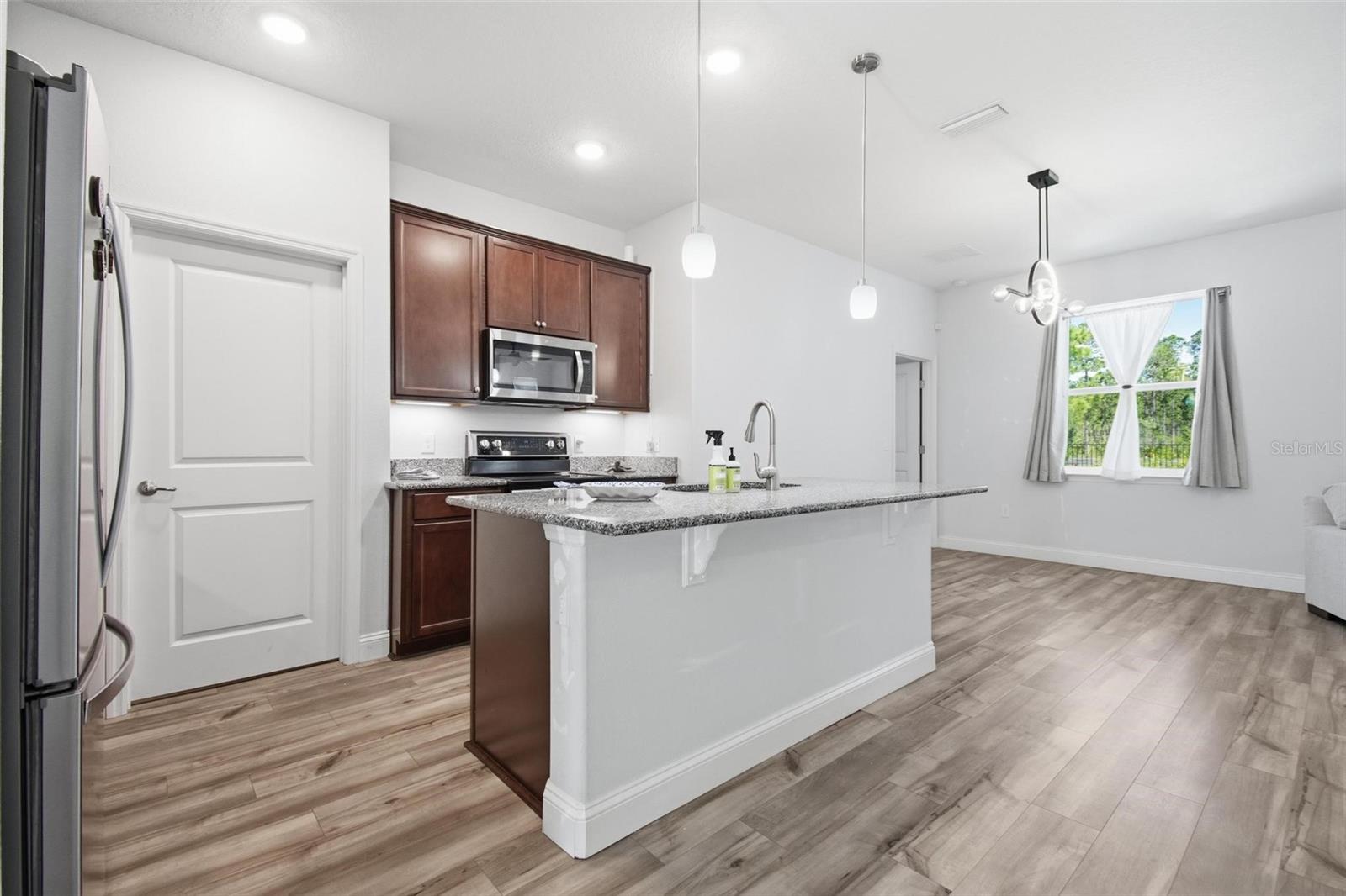 6 OAKLEAF WAY, PALM COAST, FL, 32137