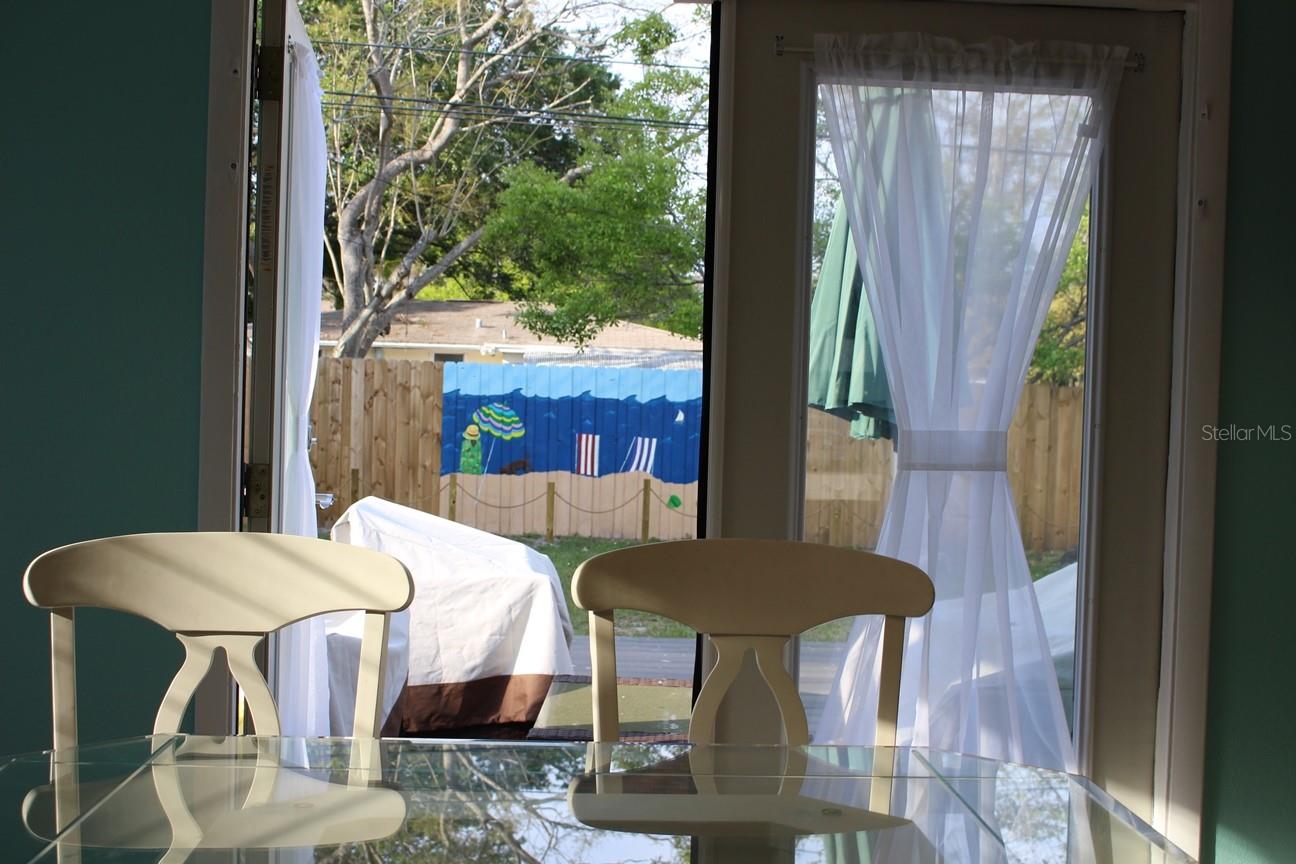 658 ROANOKE ST, DUNEDIN, FL, 34698