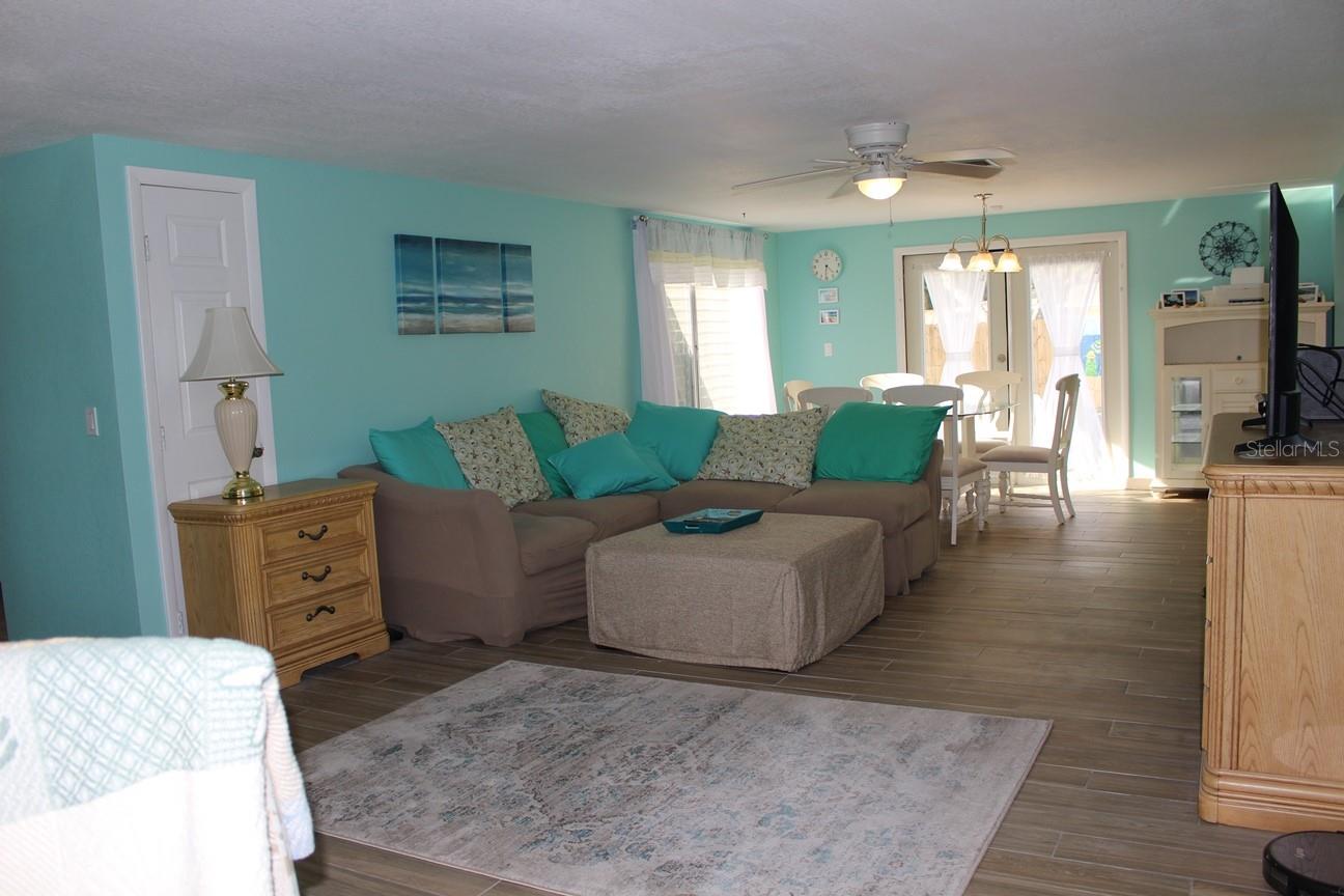 658 ROANOKE ST, DUNEDIN, FL, 34698