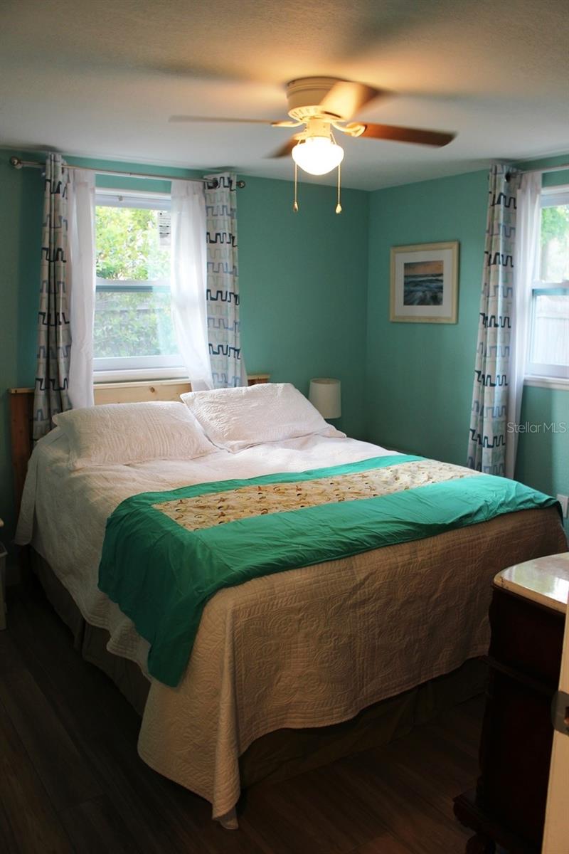 658 ROANOKE ST, DUNEDIN, FL, 34698