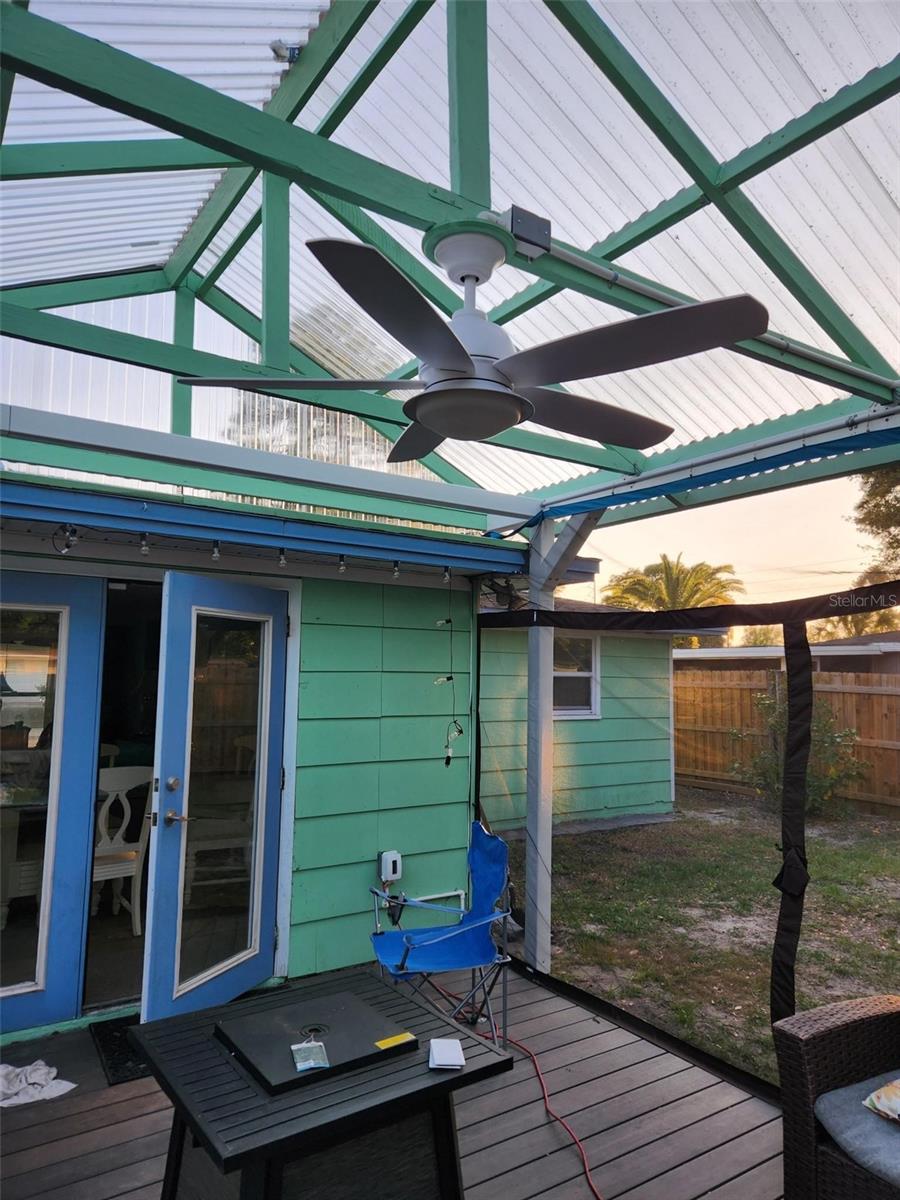 658 ROANOKE ST, DUNEDIN, FL, 34698