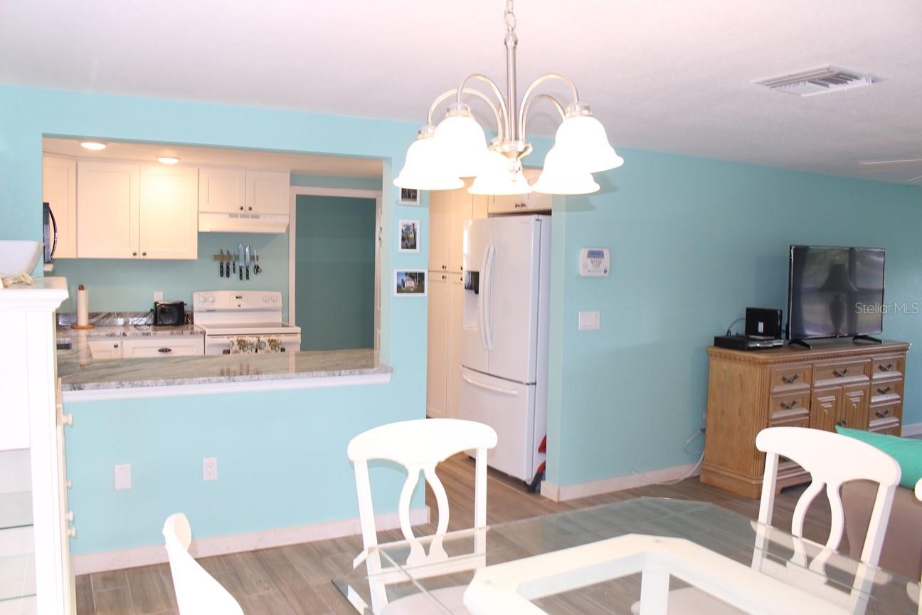 658 ROANOKE ST, DUNEDIN, FL, 34698