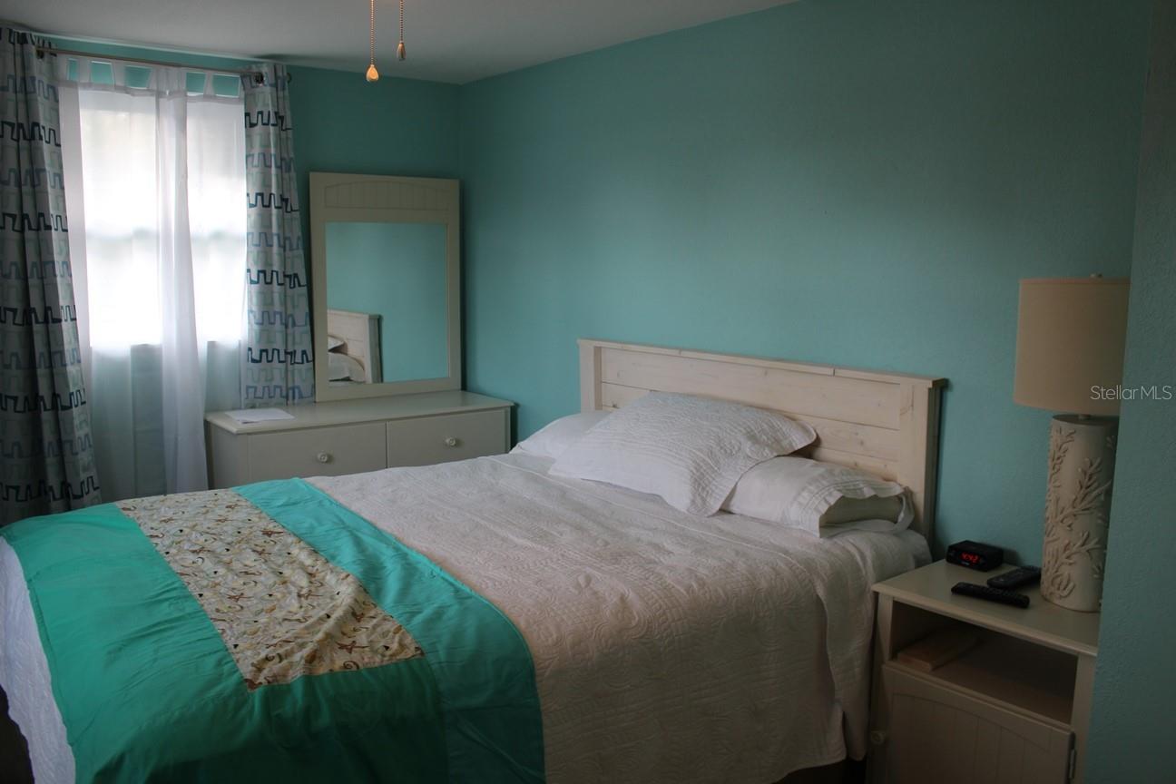 658 ROANOKE ST, DUNEDIN, FL, 34698