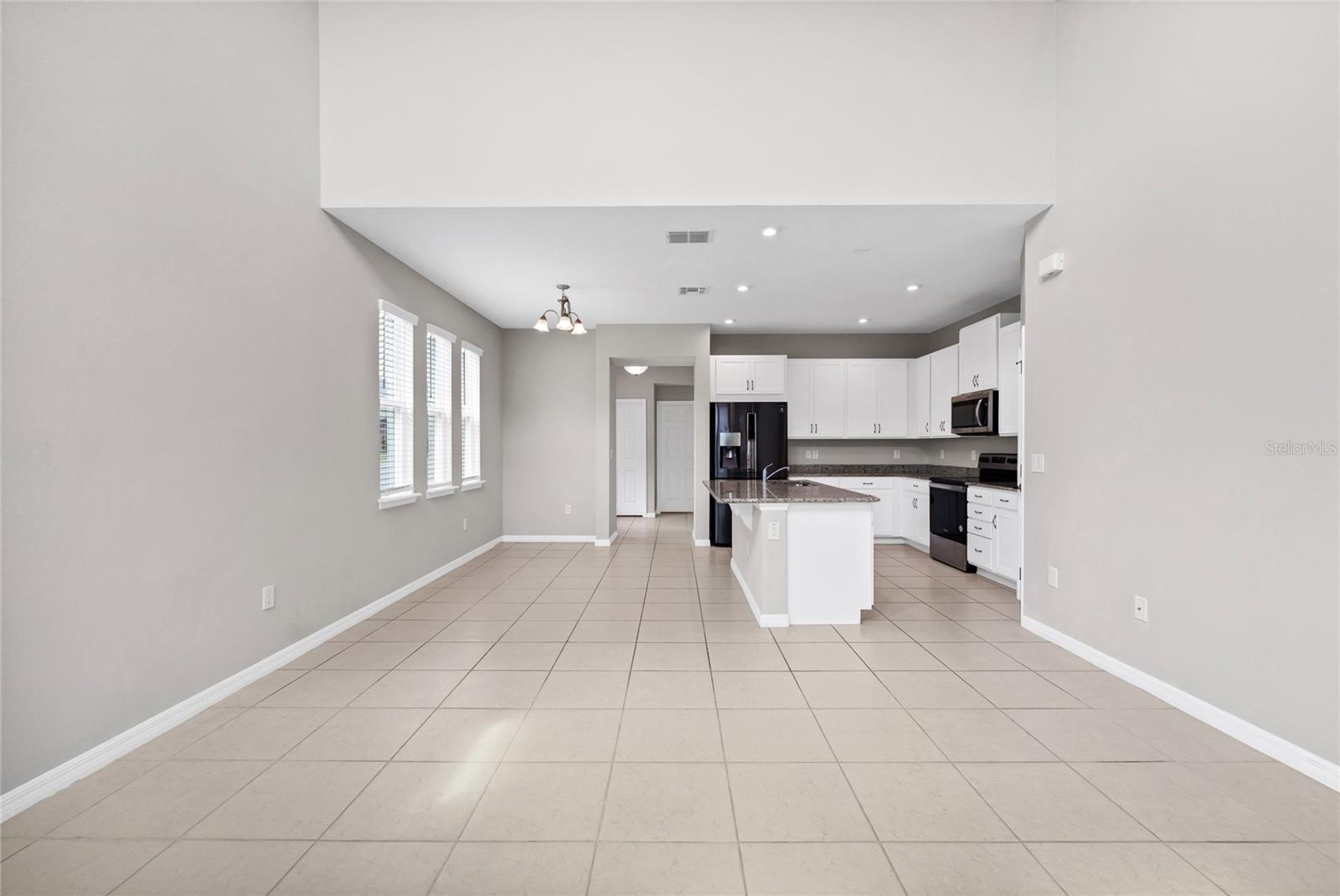 15907 MARINA BAY DR, WINTER GARDEN, FL, 34787