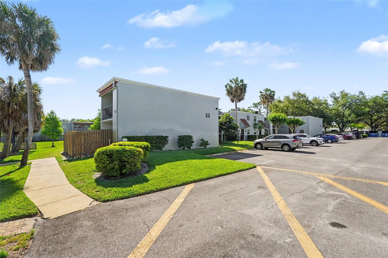 2845 SOMERSET PARK DR #101, TAMPA, FL, 33613