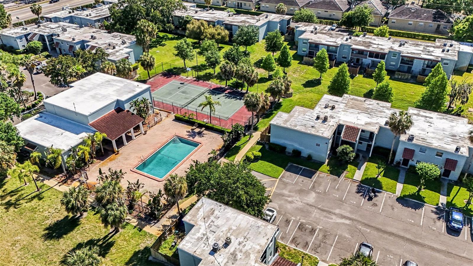 2845 SOMERSET PARK DR #101, TAMPA, FL, 33613